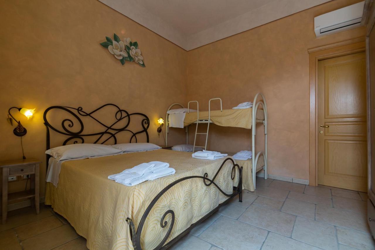 Tenuta Masseria Del Gallo Calimera  Exteriör bild