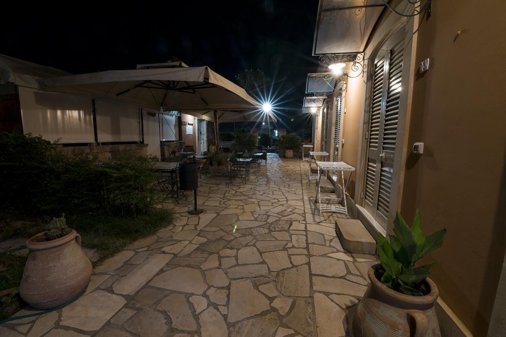 Tenuta Masseria Del Gallo Calimera  Exteriör bild